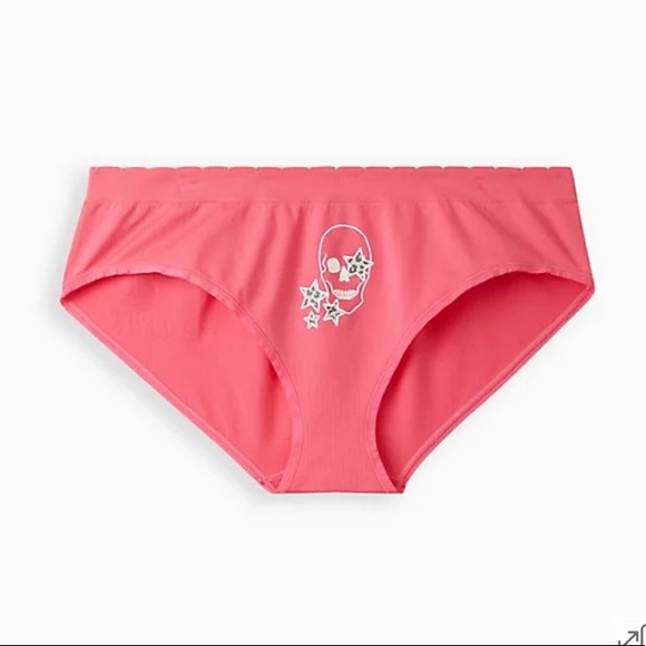 torrid Other - NEW torrid hipster “no worries” skull panties w/camo